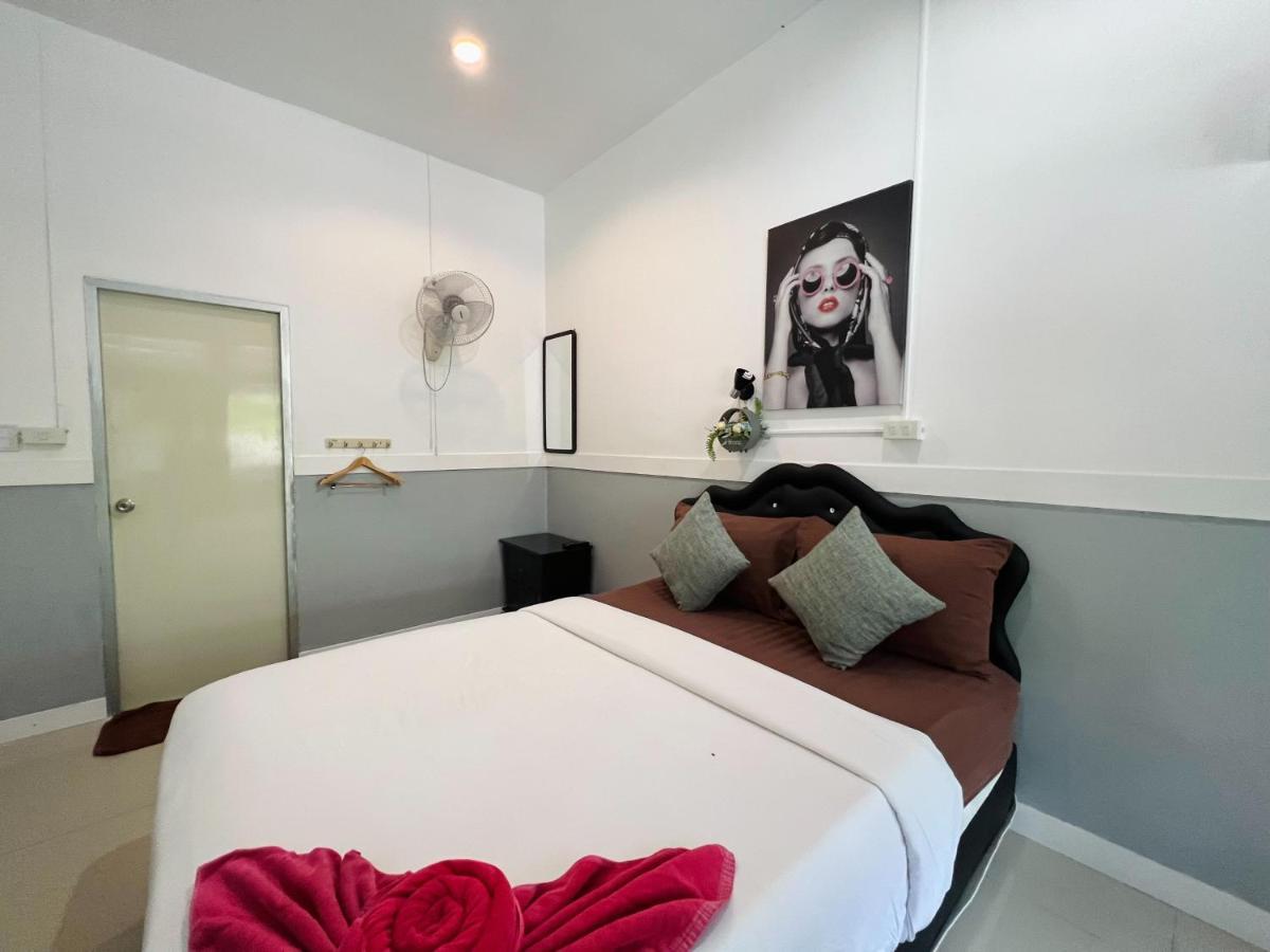 La Bella Samed Apartment Koh Samet Bagian luar foto